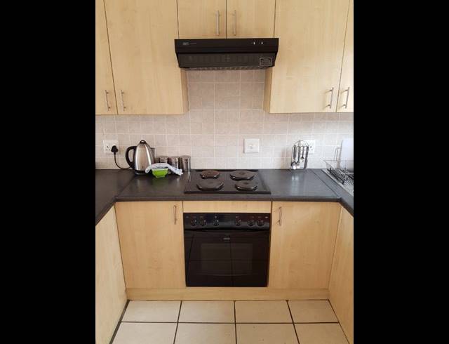 2 BEDROOM TOWNHOUSE RENTED IN WALMER HEIGHTS